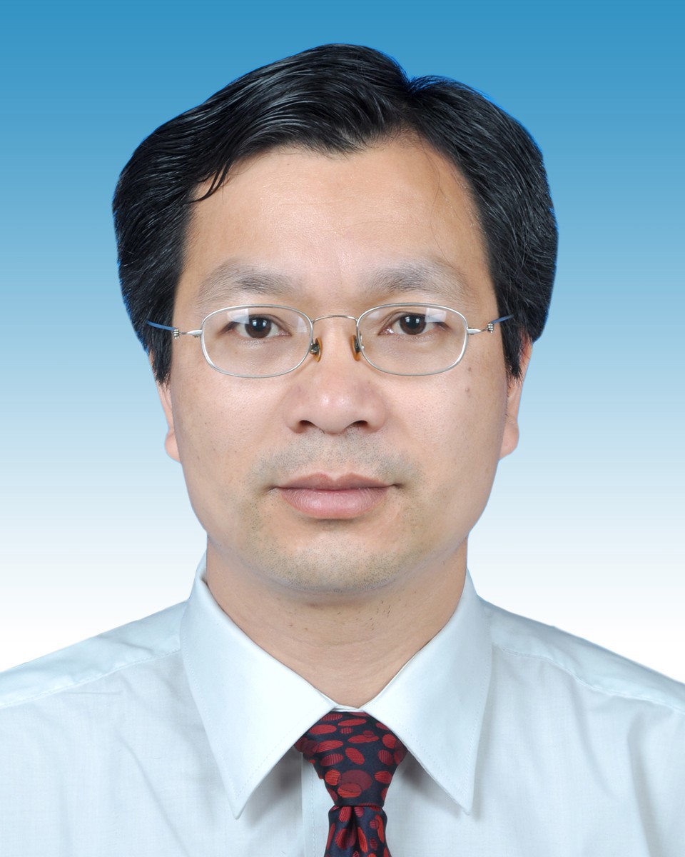 党总支委员  刘忠培