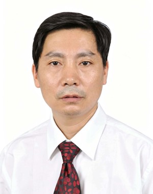 邱章