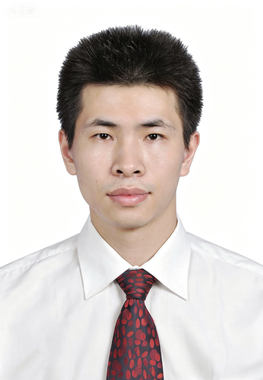 肖明