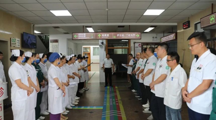 以练促战，守护生命，兴国县中医院开展多发创伤急救应急演练